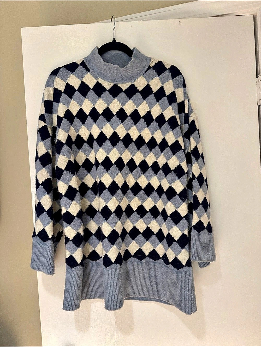 Draper James Argyle Mock Neck Sweater in Blue & White M/L Like New